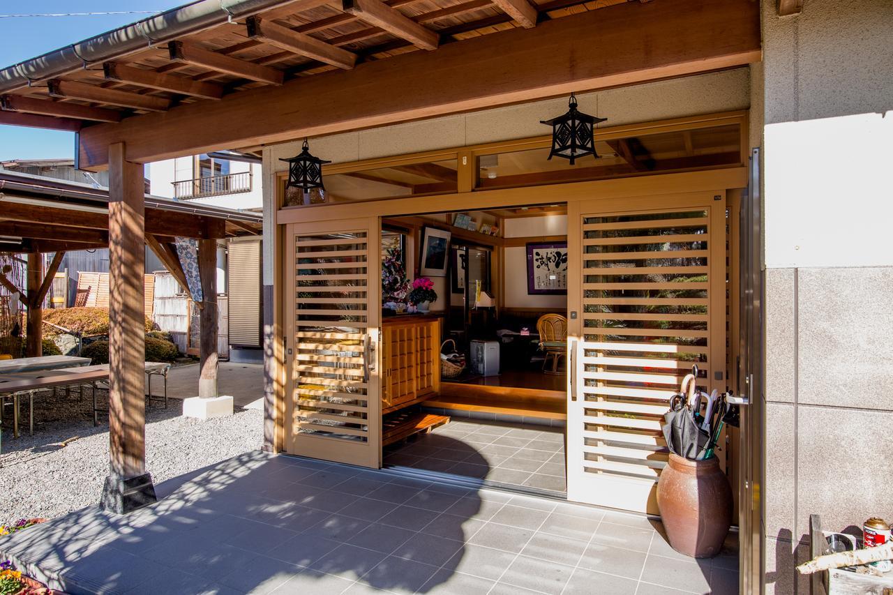 Resort Inn Fushimi Mt Fuji Fujikawaguchiko Bagian luar foto